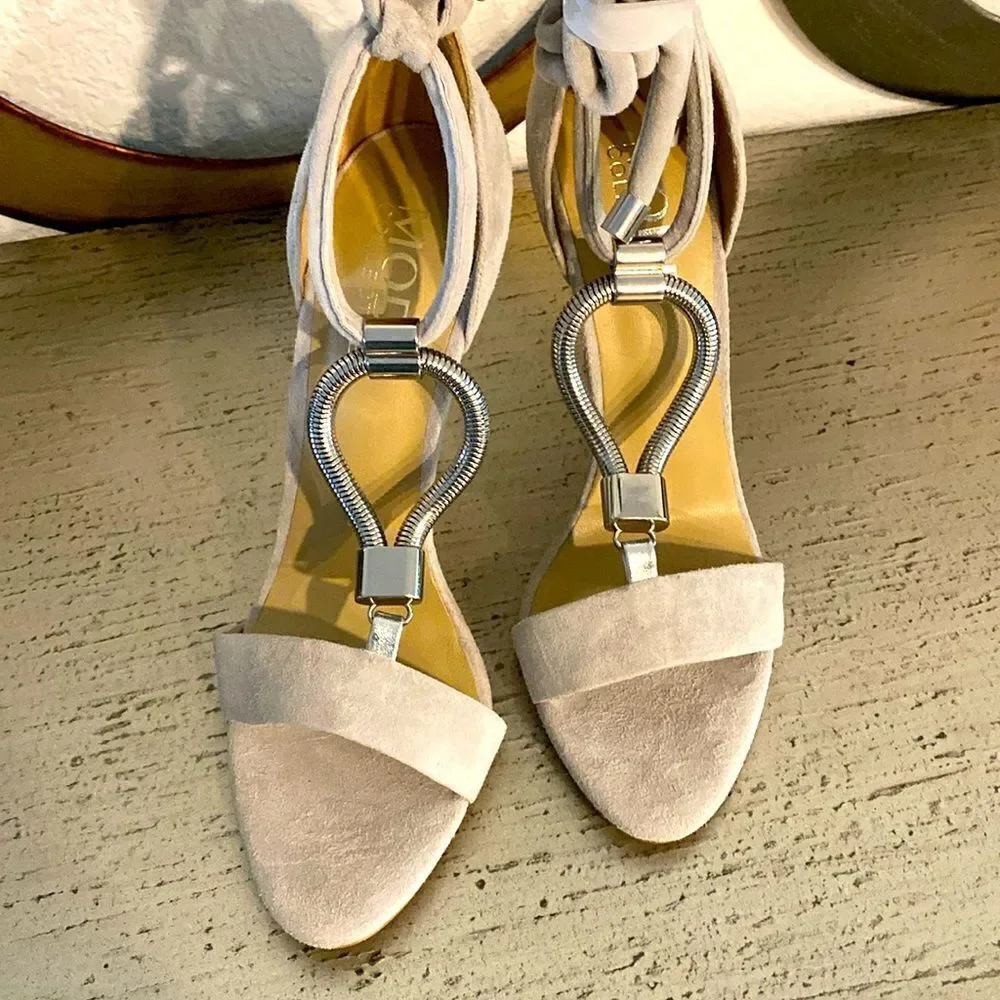 New MODE Collective Mink Sandals